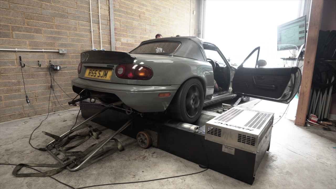 DaveFab MX5/Miata Borg Warner EFR Turbo Kit on the Dyno 304WHP