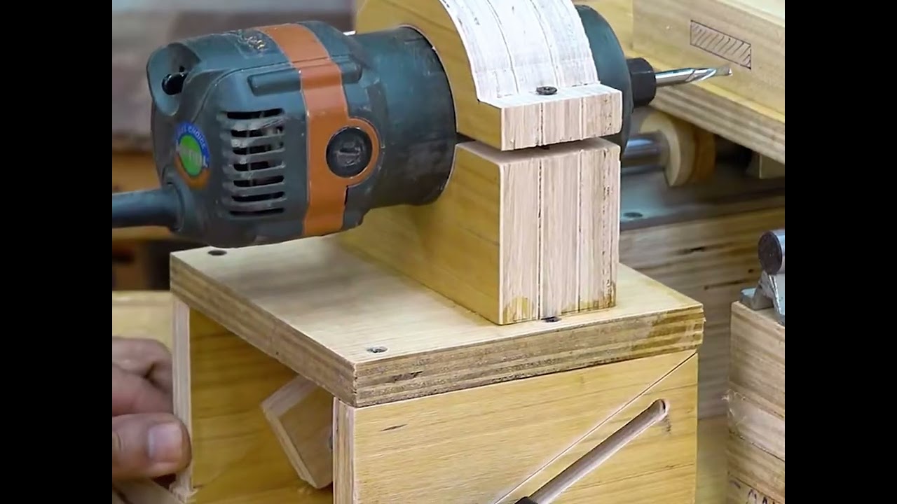 Router JIG mastery for perfect wood joints.