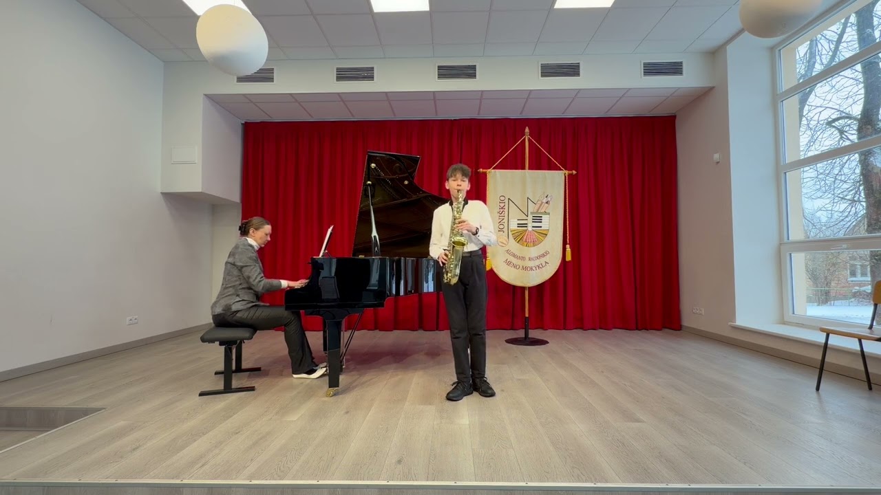 Ch. Gunning ar. S. ŽentelisTema iš serialo “Puaro” atl. Jovydas Vilčiauskas akomp. G. Mikalėnaitė 