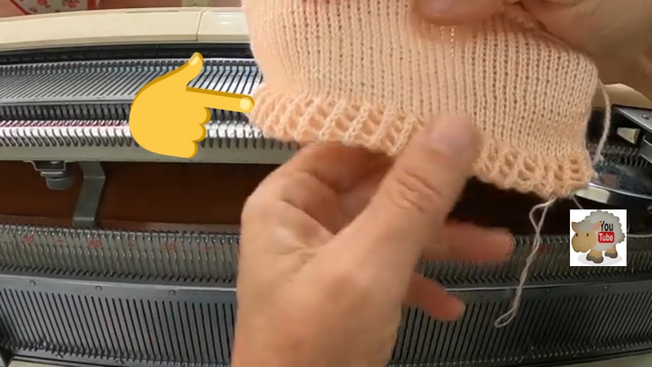Barra dupla enfeitada feita em máquina de tricô