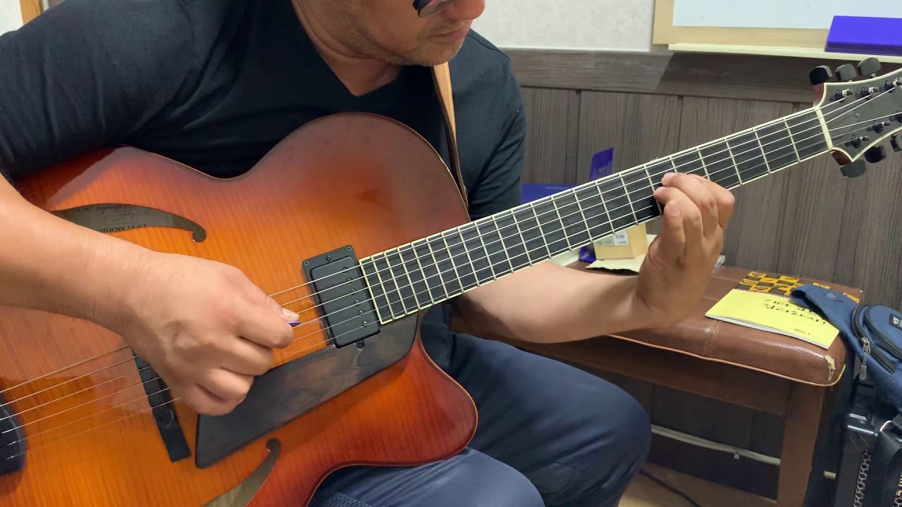 Sadowsky LS-17