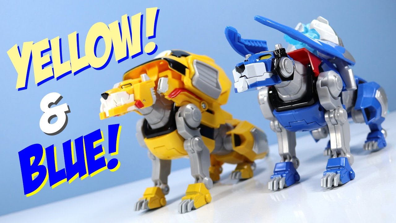 Dreamworks Voltron Legendary Defender Yellow and Blue Lion Playmates Toys
