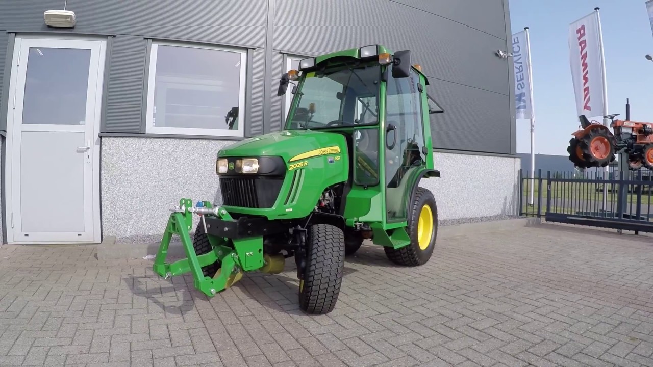 John Deere 2025R 4wd HST / 0095 Draaiuren / Fronhef + Frontaftakas