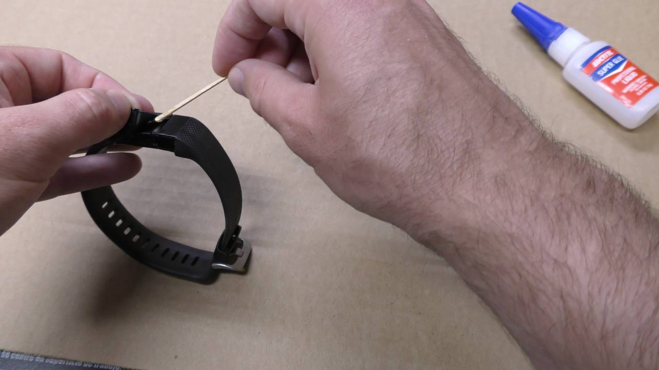Fix for a broken Fitbit Charge HR and a review