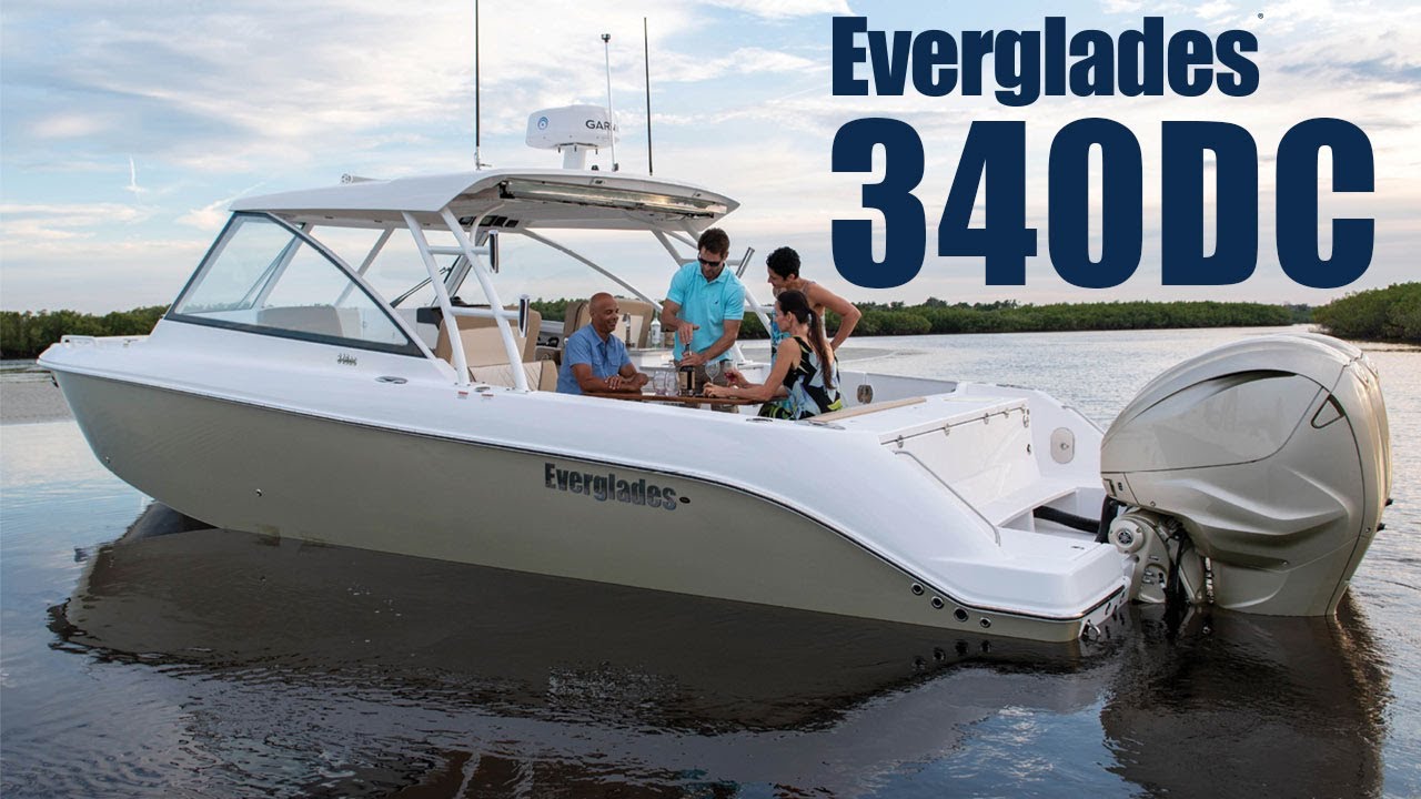 Everglades Boats 2020 340DC - Luxury & Comfort Take Center Stage.