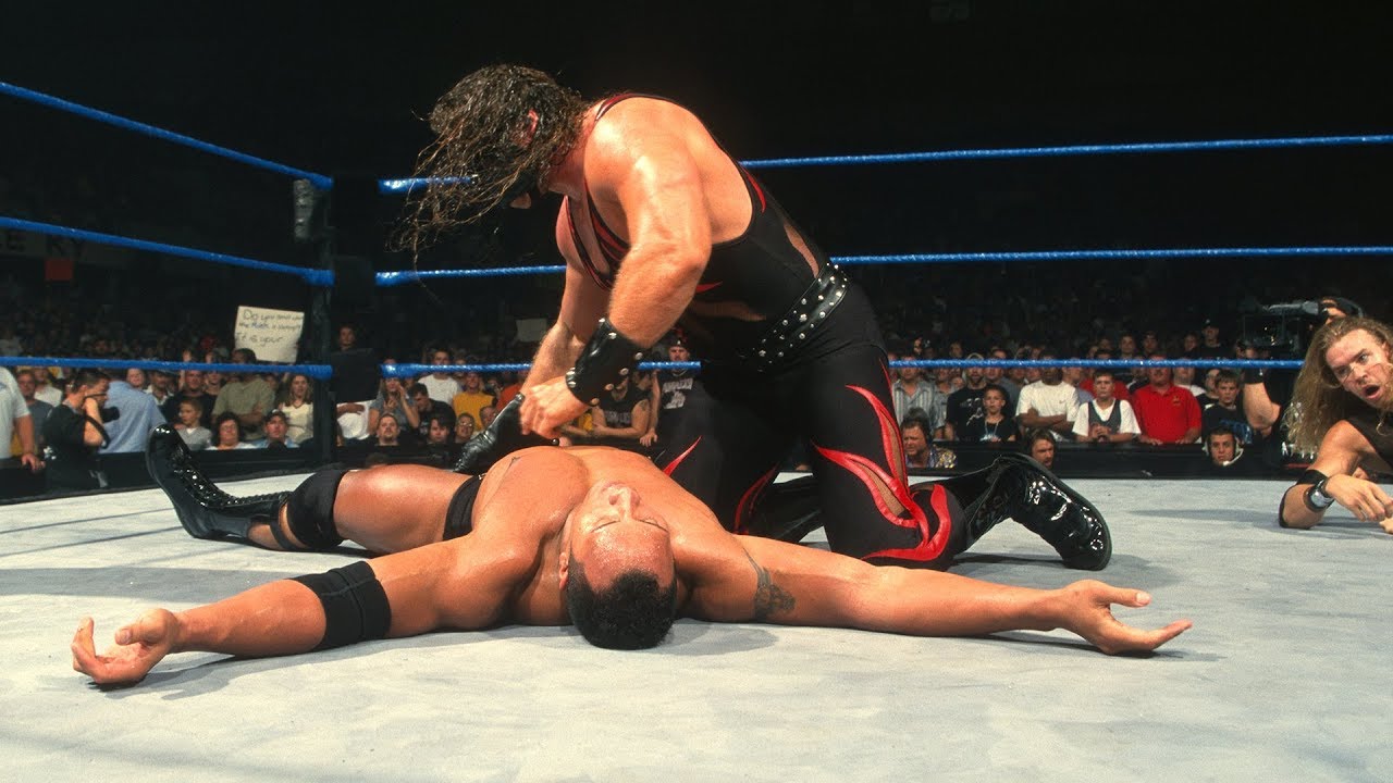 Рок против Кейна и Кристиана — матч за титул чемпиона WWE с гандикапом 1 на 2: SmackDown, 7 сентя...