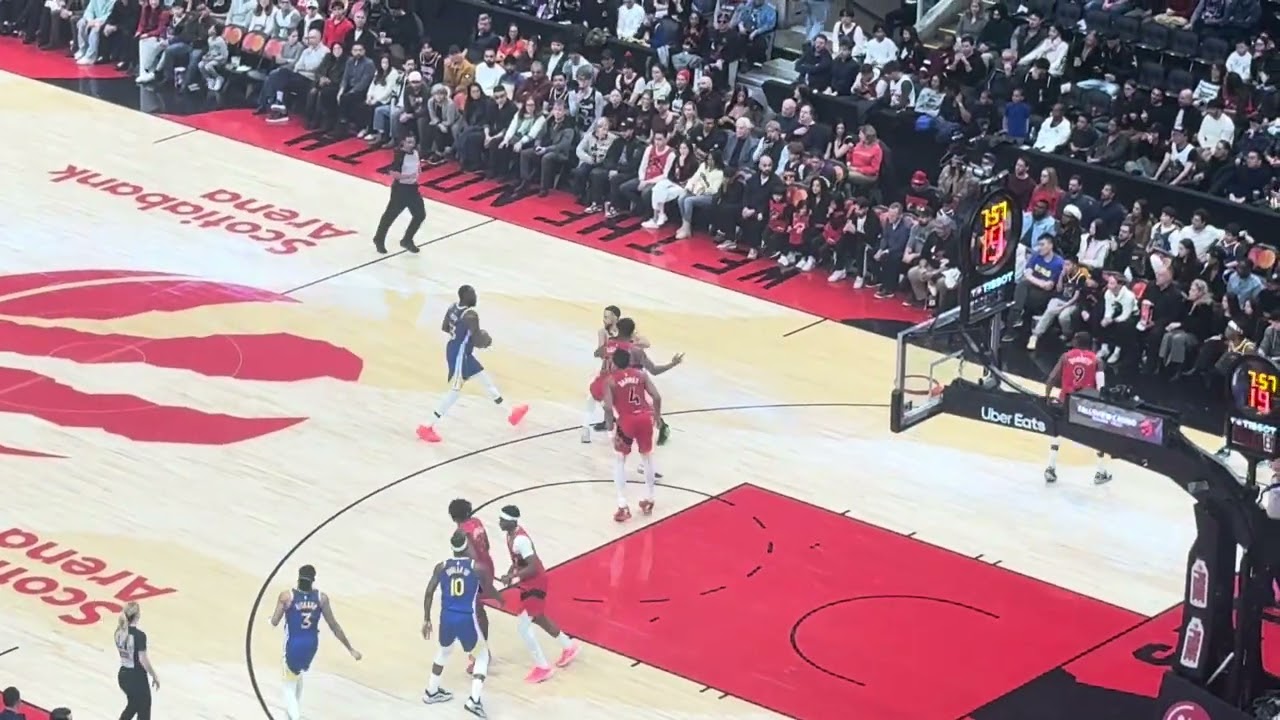 Steph curry unbelievable three point shot 