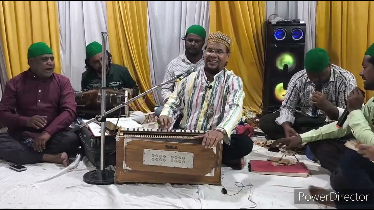 UTHTA HUWA HASTI KA PARDA NAZAR ATA HAI AB JALWA HAKIKAT MEIN
