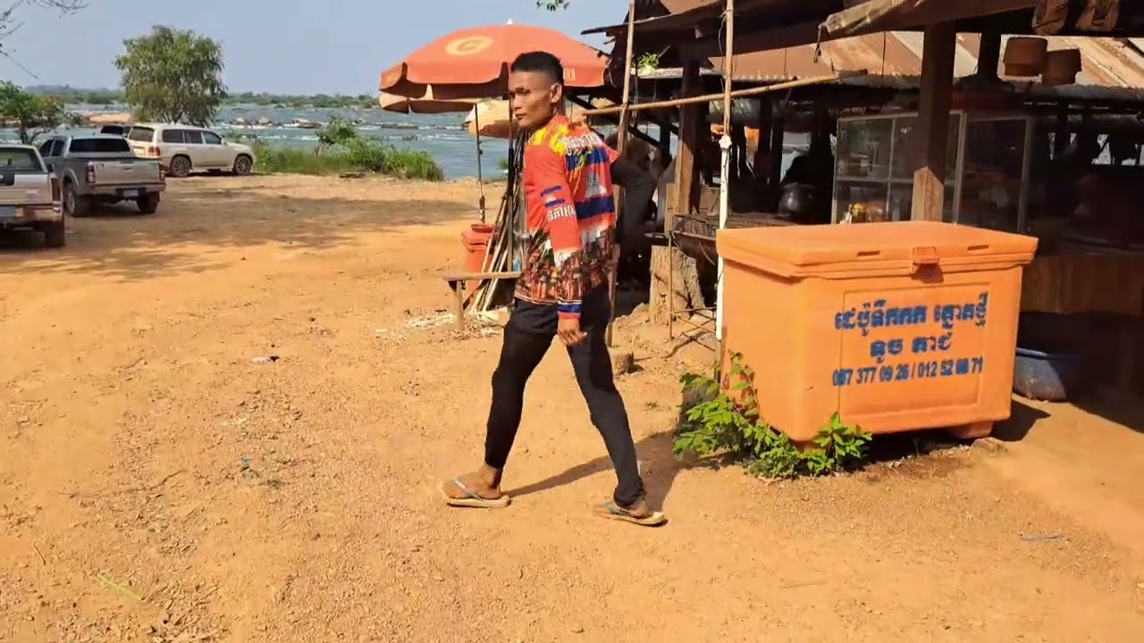 ខានមកយូឆ្នាំមកលេងលើកទីពី