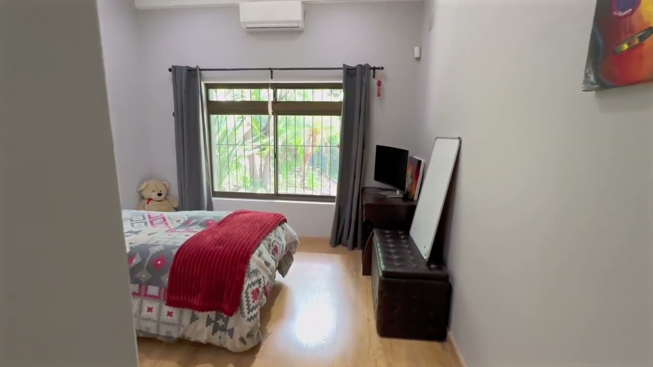 Partly furnished mountainside retreat in Lemoenkloof, Paarl