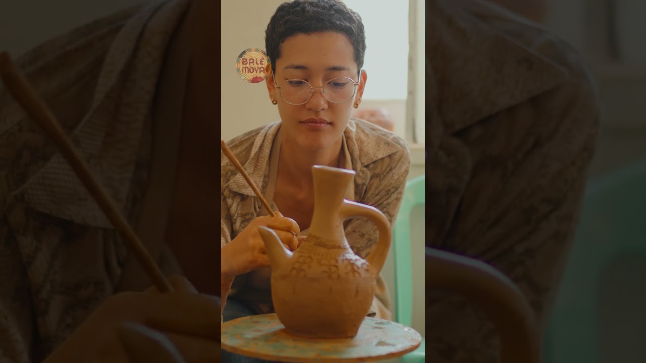 Jebena making moments = pure coffee magic! ☕🌀
