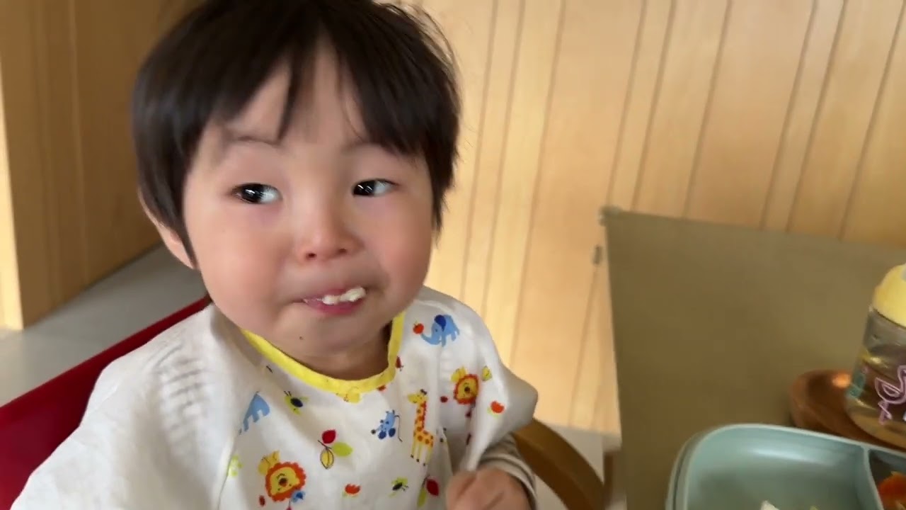[1歳6ヶ月]くちいれすぎあかちゃん