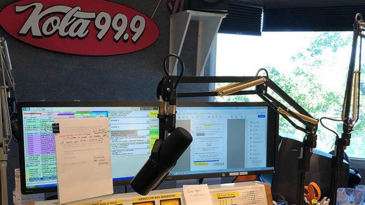 Broadcasting Oldies Radio DJ Aircheck California