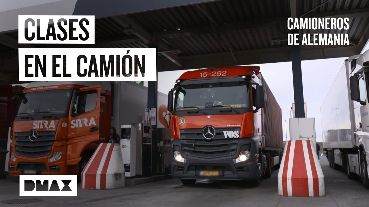 Un padre enseña a su hijo cómo es el trabajo de camionero | Camioneros de Alemania