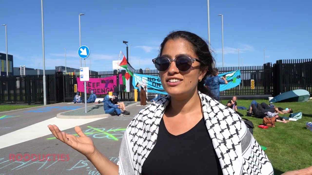 Activisten blokkeren toegang tot Microsoft-datacentrum in Middenmeer