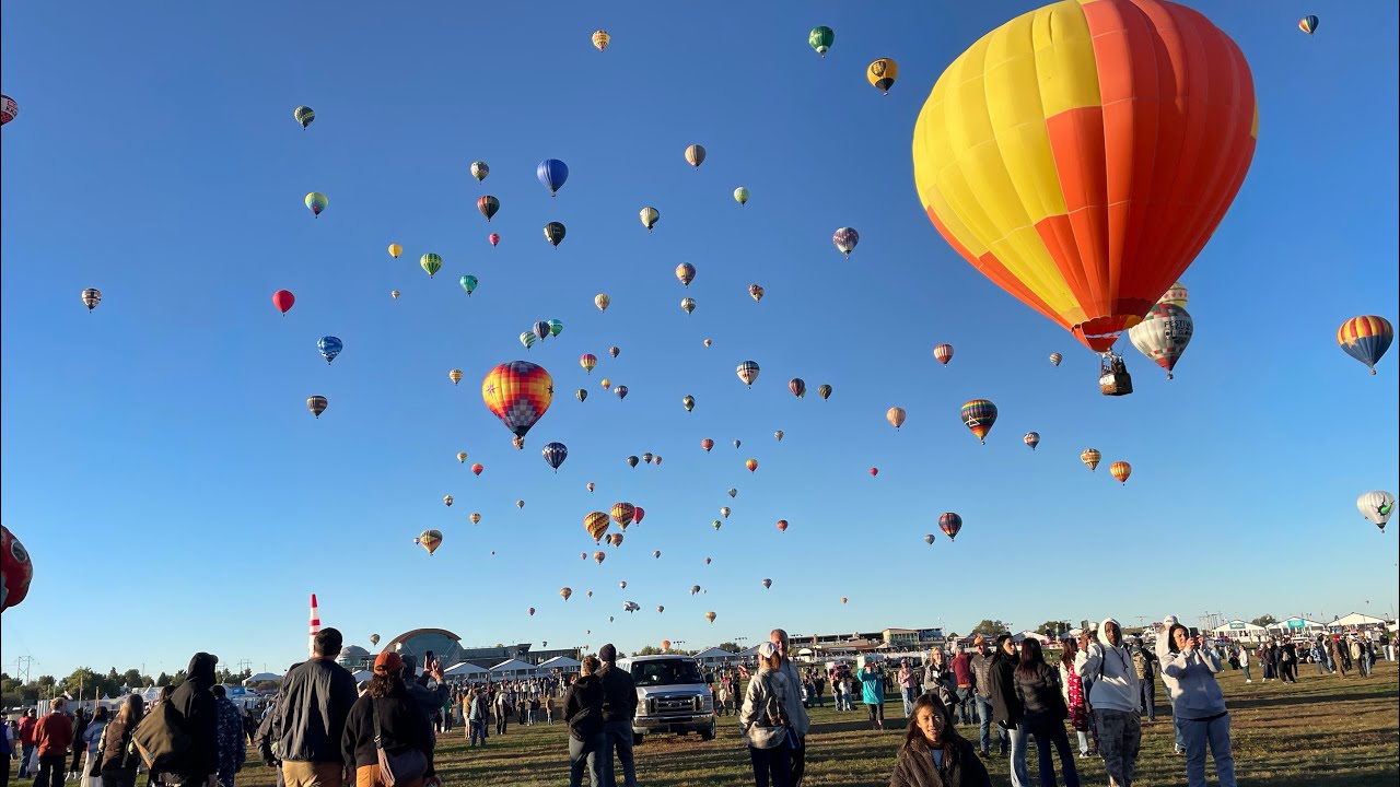 Albuquerque ballon fiesta  day 3 morning (October 6, 2025)