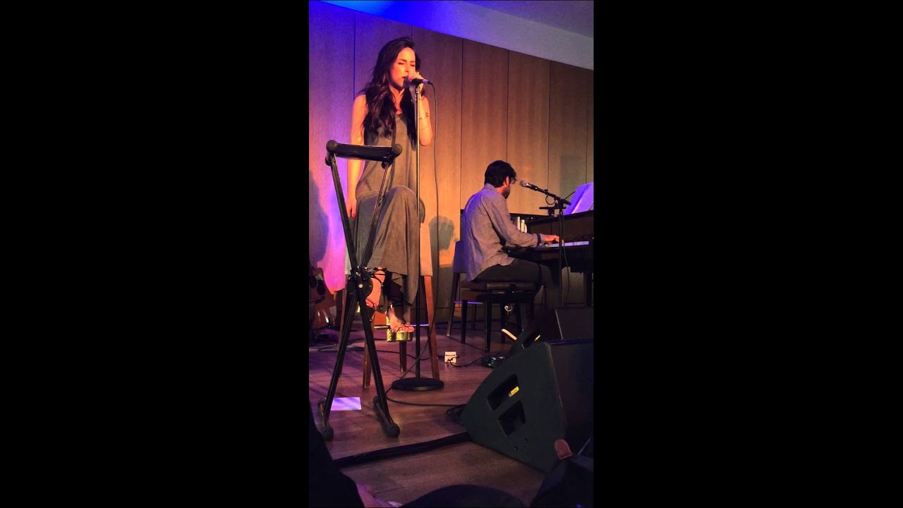 Lena - Beat To My Melody | Wohnzimmerkonzert in Köln