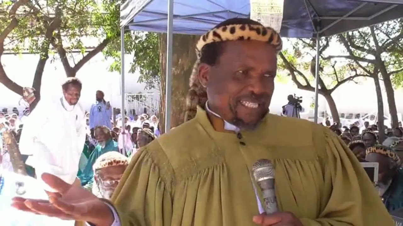 Shembe Nyazi LweZulu- Mfundisi Dladla uShembe Inkosi UNyazi lweZulu wangisindisa ngidutshulwa.
