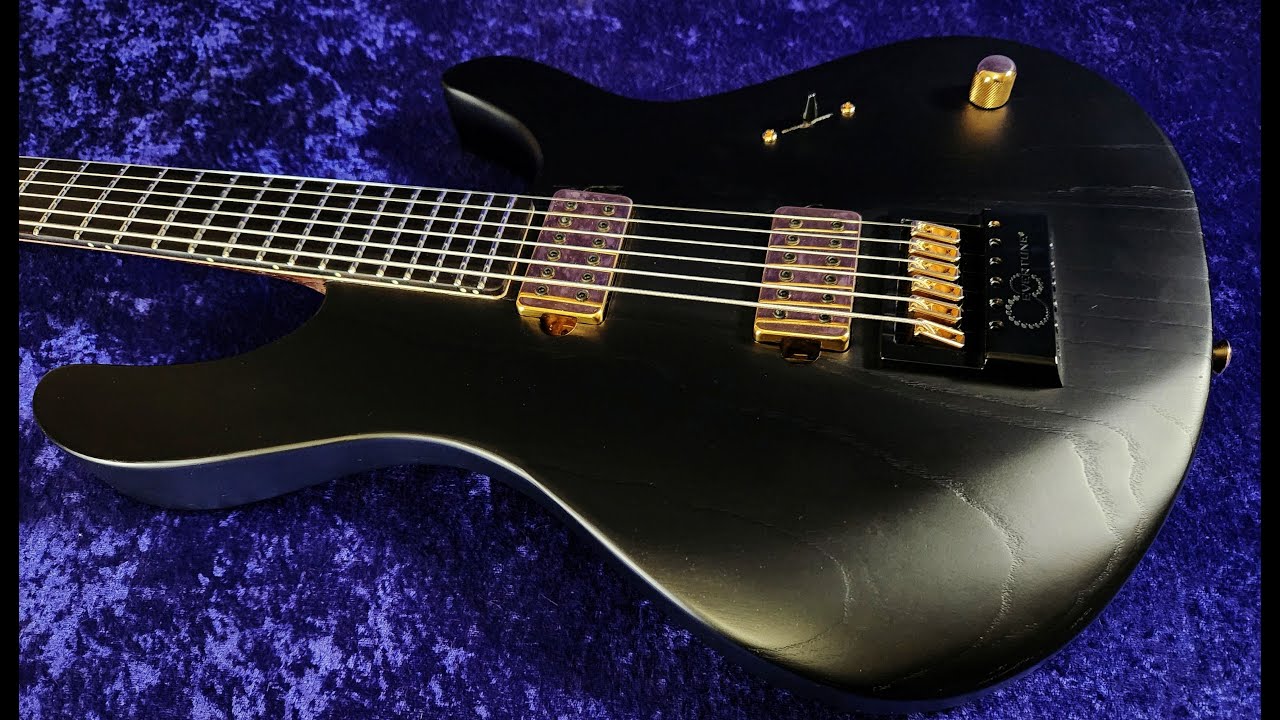 Drake Custom 28