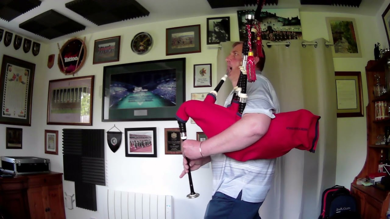 Earl of Seaforth's Salute played by Stuart D Samson
