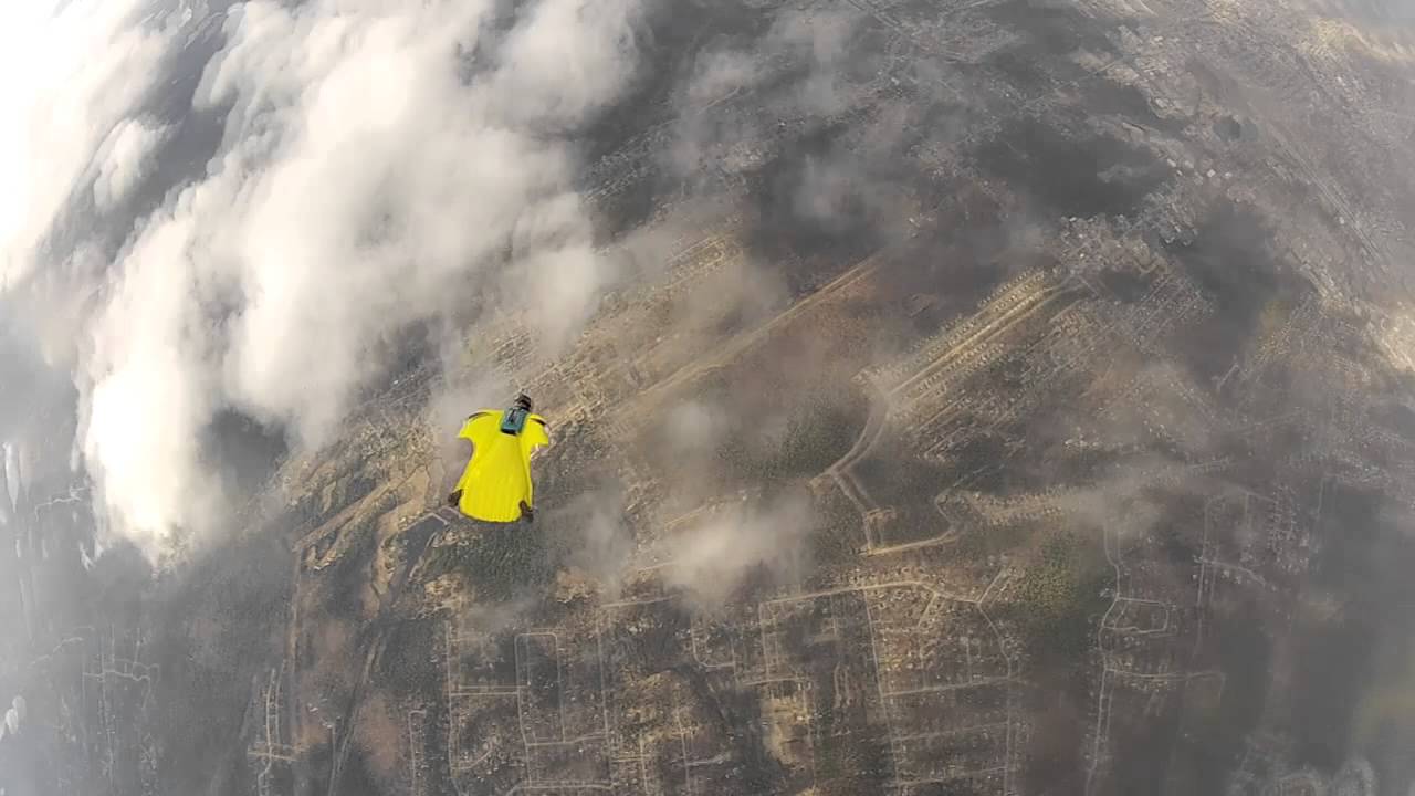 QC wingsuit race