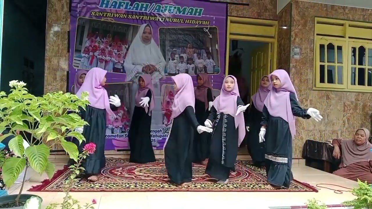 Tari YA TAB TAB || madrasah mushollah nurul hasanah #tarikreasi #madrasah #jember #sholawat 