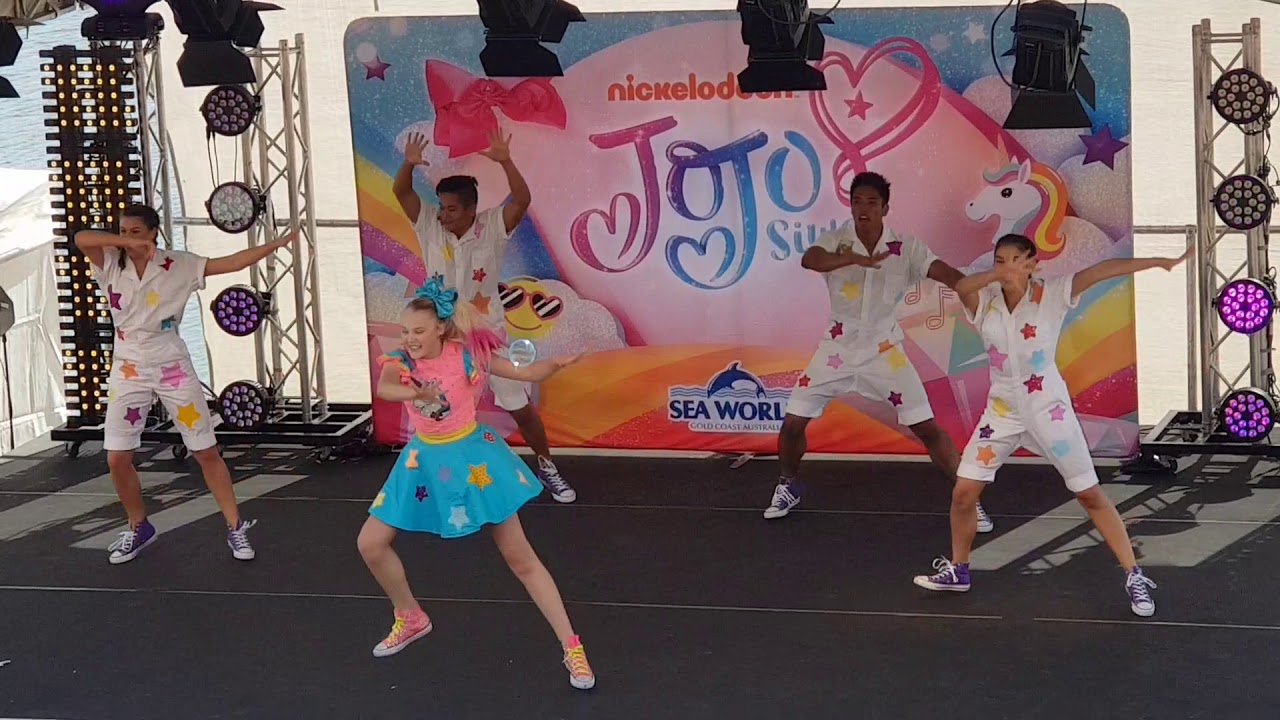 jOJo Siwa live at Seaworld Gold Coast
