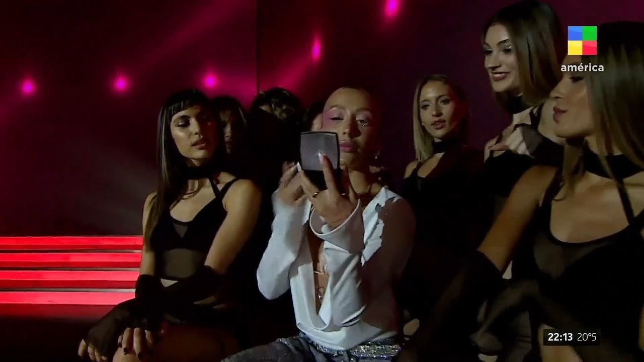 💃 Tuli Acosta abrió el reggaetón hot en el Bailando 2023