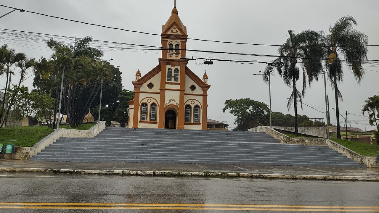 MUITA CHUVA EM DIVINÓPOLIS 