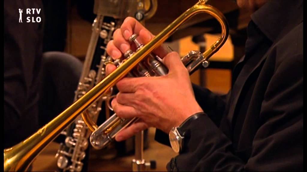 Concert Variété (1976/77) de Mauricio Kagel par l'Ensemble Aleph et Jérome Thomas part1/3