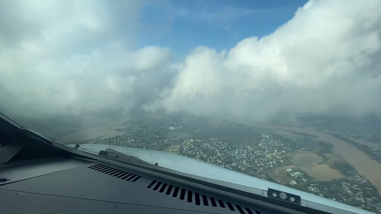 Заход в Дананг VVDN Landing A321N