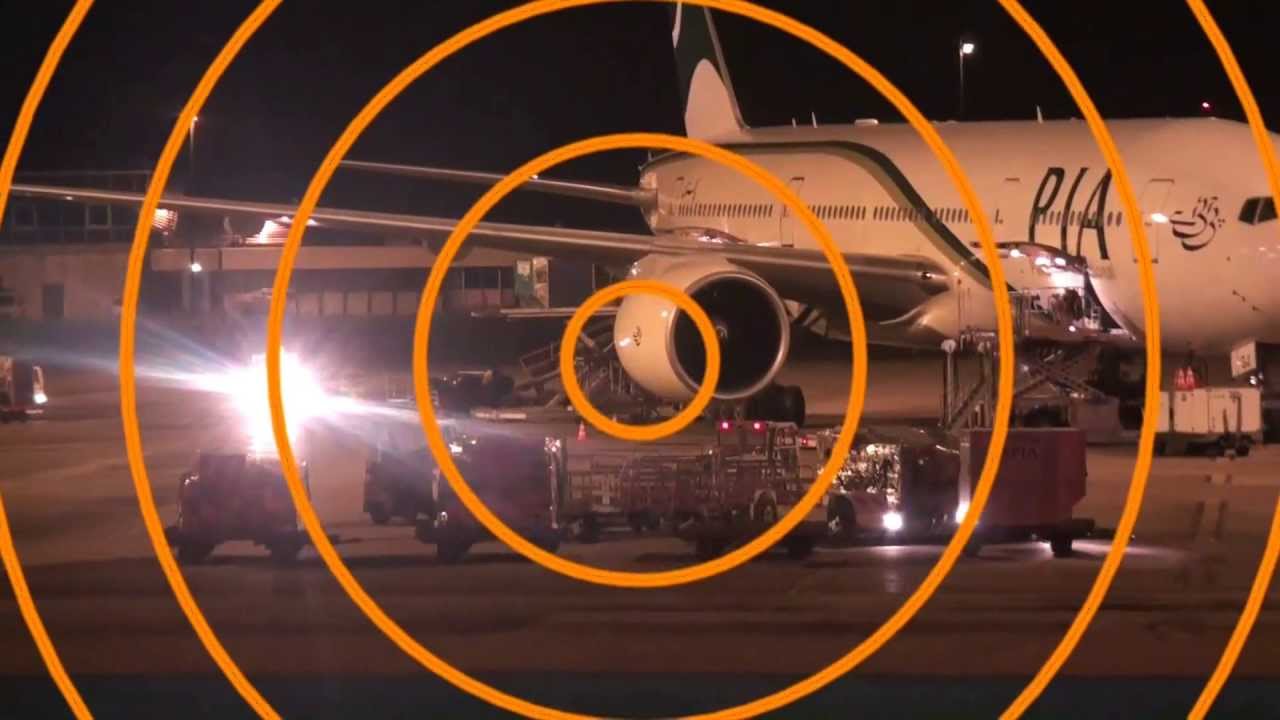 P I A    LANDING ROISSY CHARLES DE GAULLE PARIS