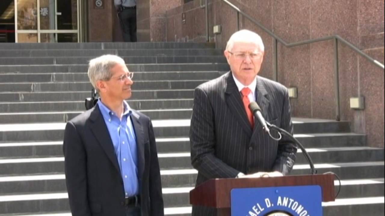 Antonovich and Poizner condemn the County's boycott of Arizona