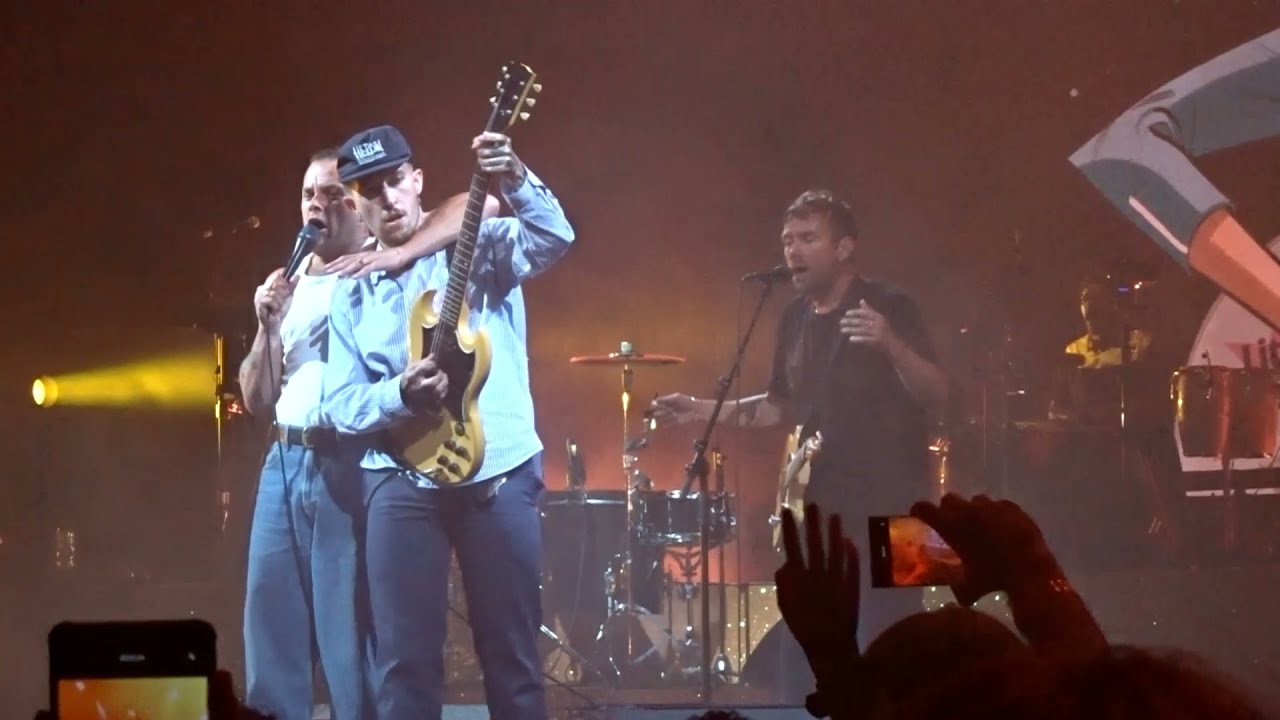 Gorillaz ft. Slaves - Momentary Bliss @ The O2 Arena 11th Aug 21