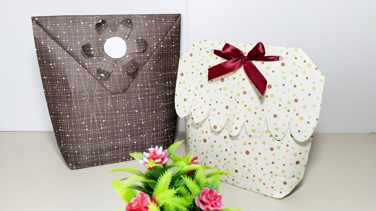 2 IDE SIMPEL CARA MEMBUNGKUS KADO TANPA KOTAK | GIFT WRAPPING TUTORIAL