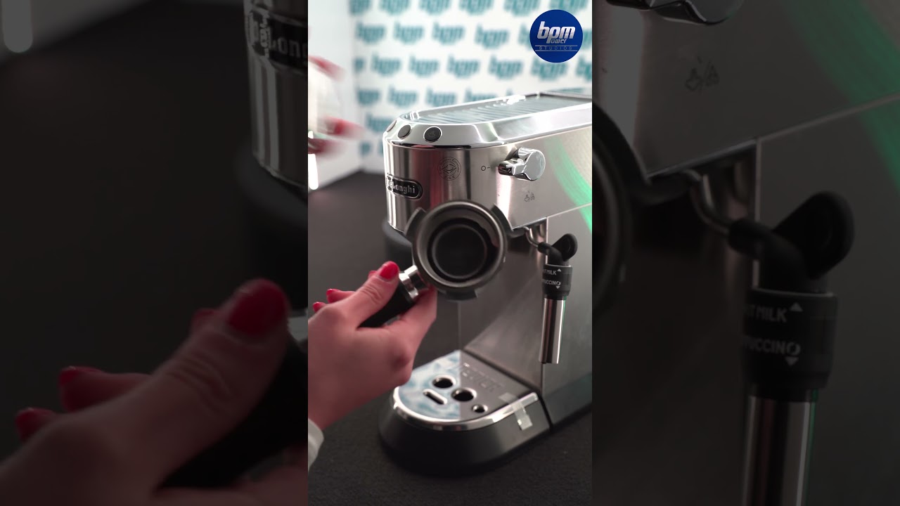 DeLonghi Dedica EC685M in meno di un minuto! #shorts