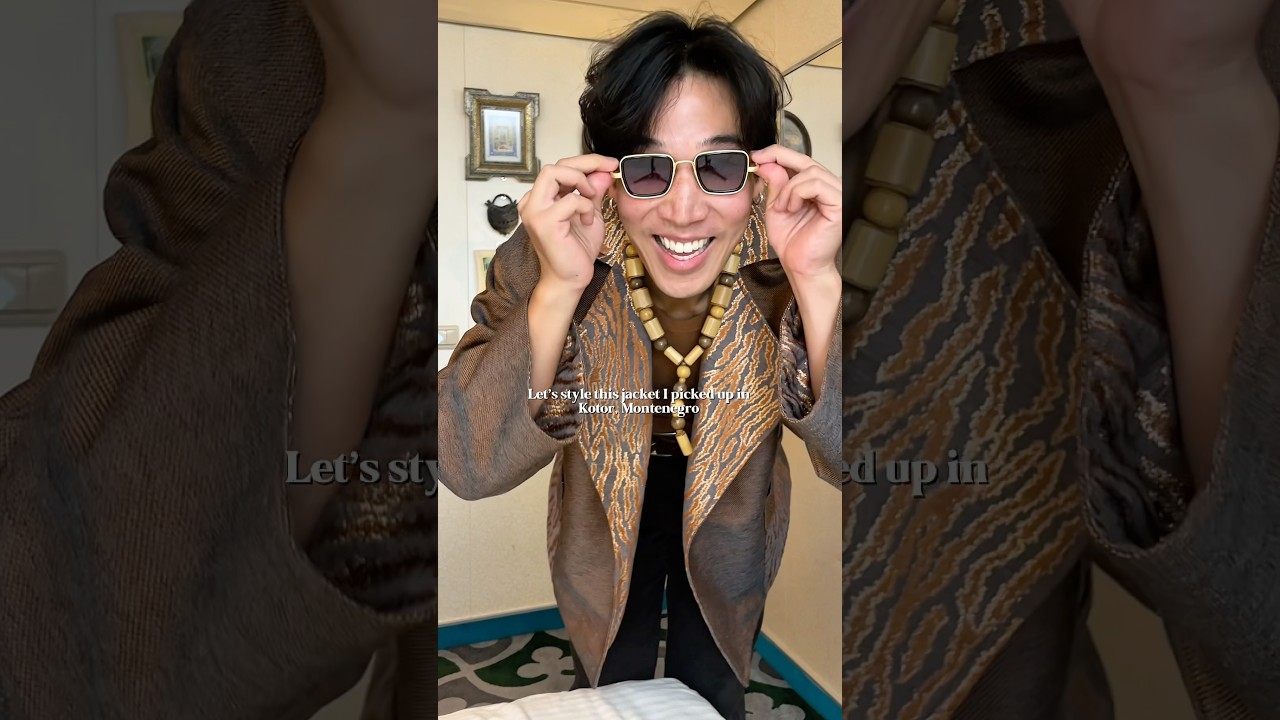 Styling a reversible jacket from #Montenegro. #fashionstyling #fashiondesign #textiledesign