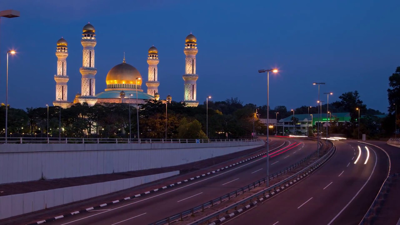 Timelapse - Jame' Asr Hassanil Bolkiah Mosque