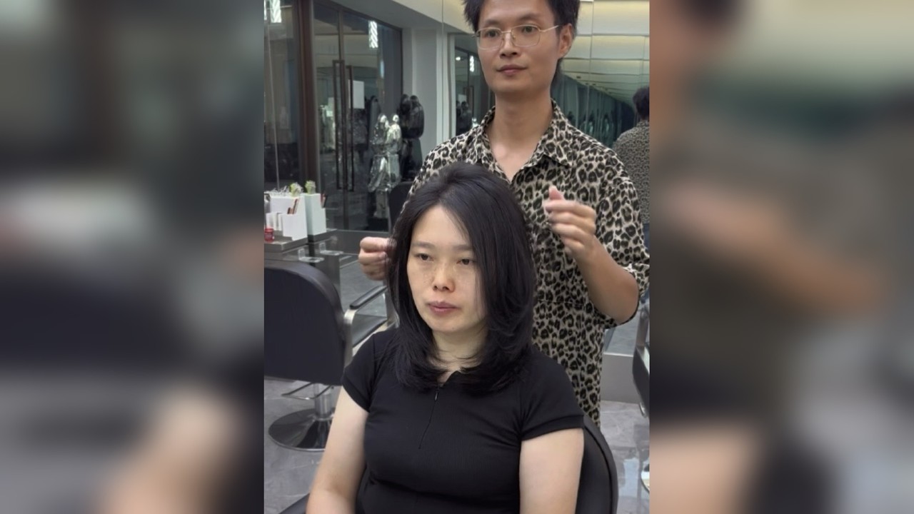 女士中长发修剪全过程