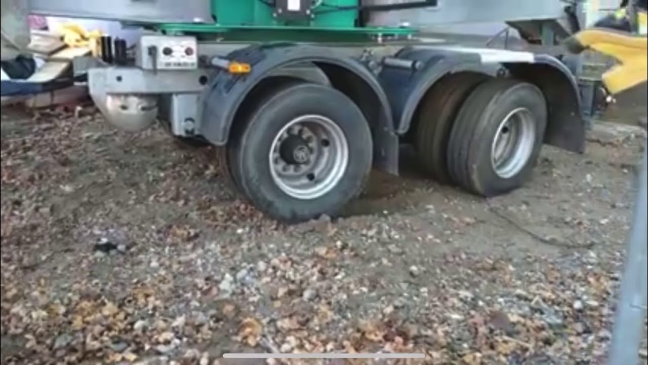Semirimorchio autosterzante S020