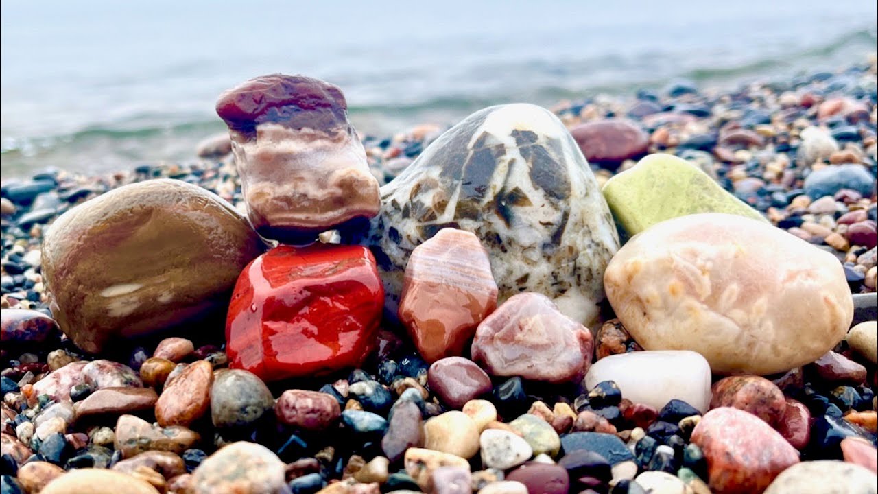 Lots of Fun Stuff on this Beach Walk, and Rocks Too
