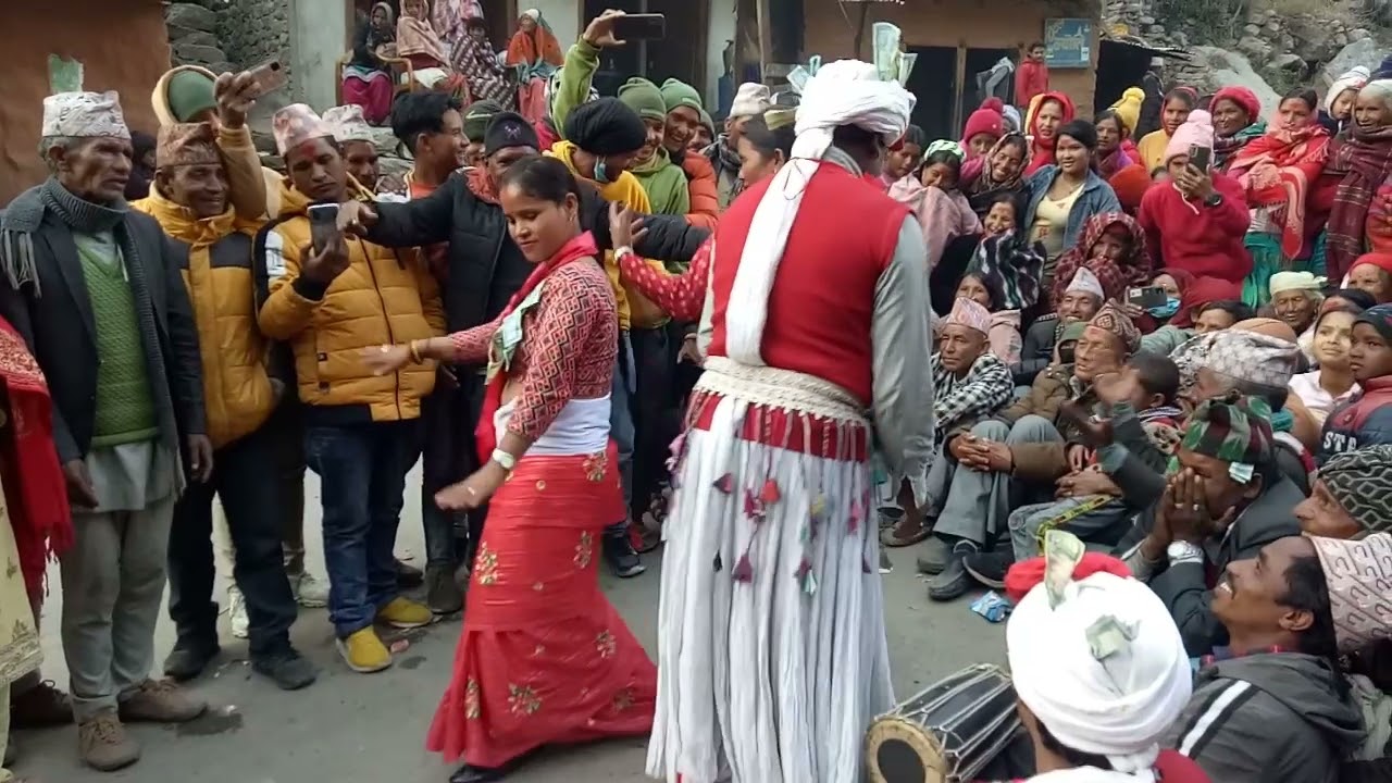 देउडा खेलाउडी लाई 