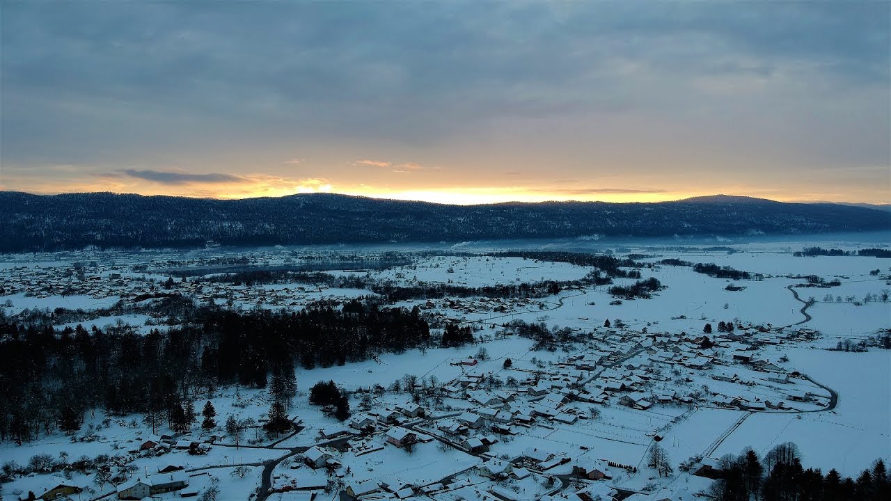 Winter sunset above the mountains