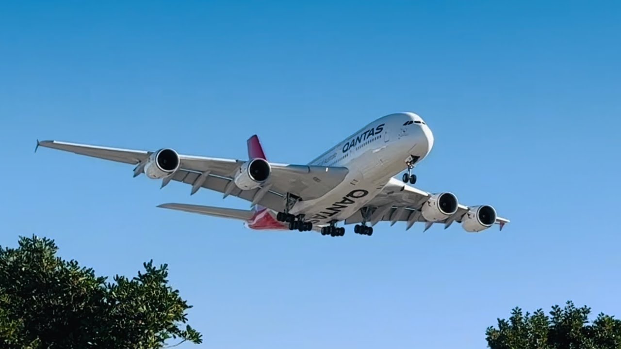 Planespotting for 22 minutes at Los Angeles LAX airport!