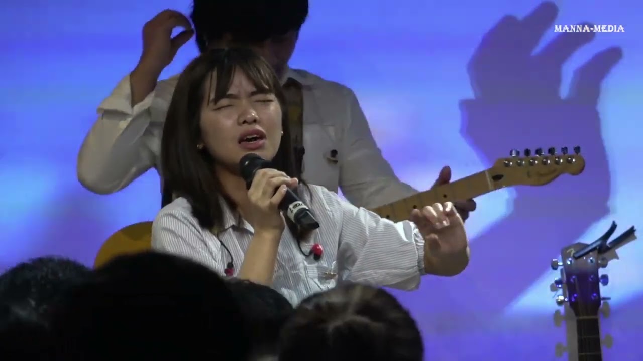 SUNDAY WORSHIP