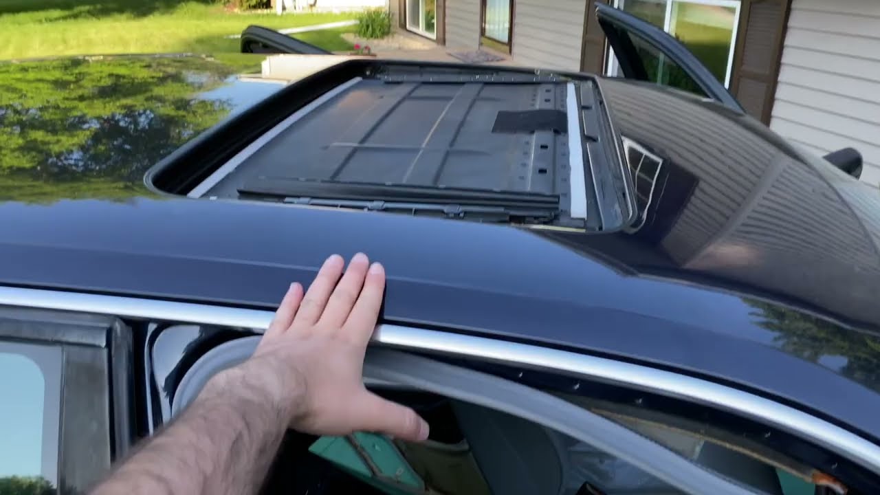 BMW e38 750iL v12 - Part 5 Complete interior and rust removal