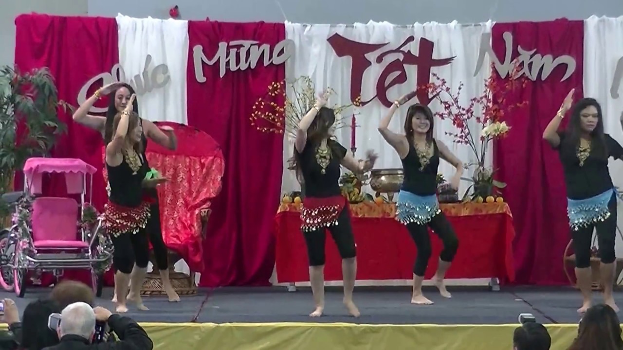 8 Dance Waka Waka 2017