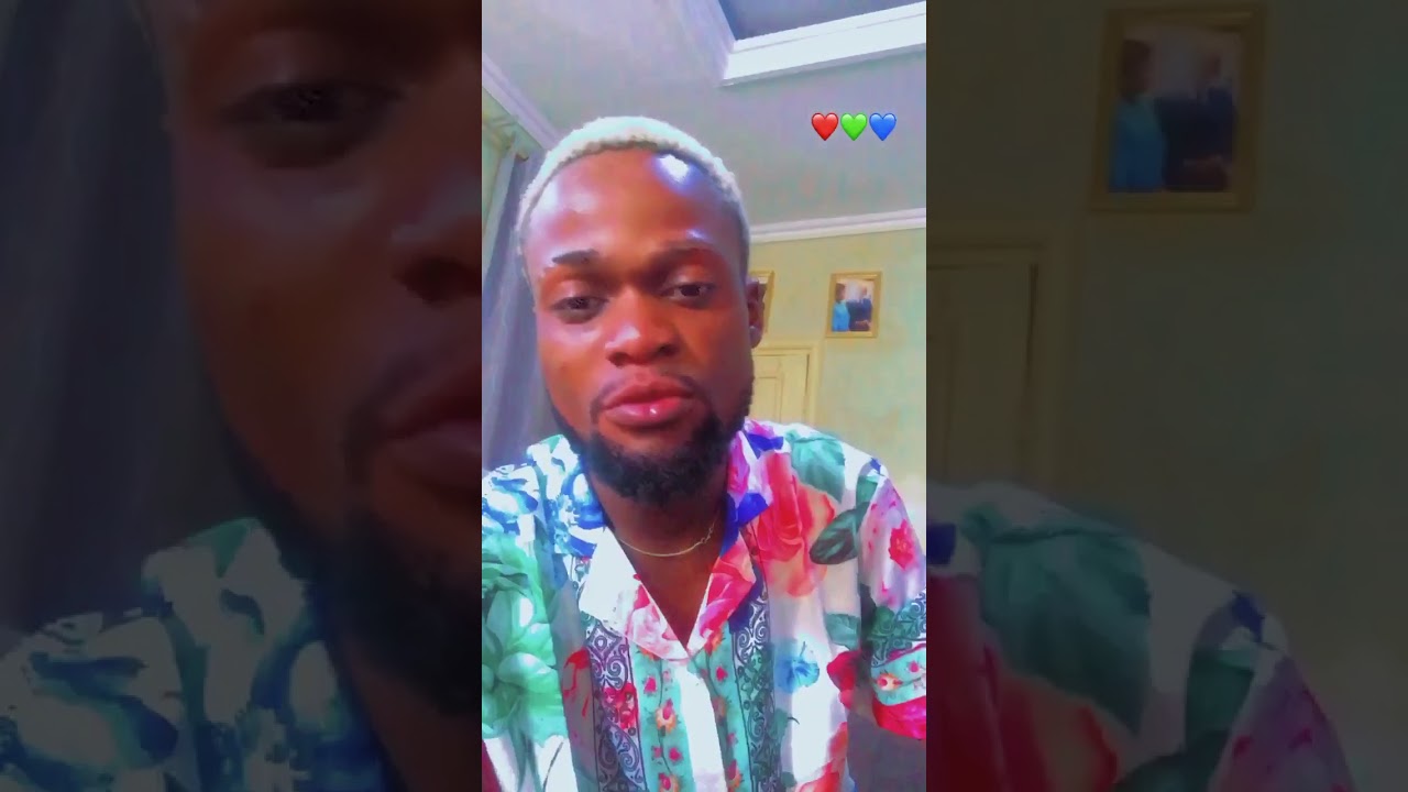 Ello star parle avec ses fans