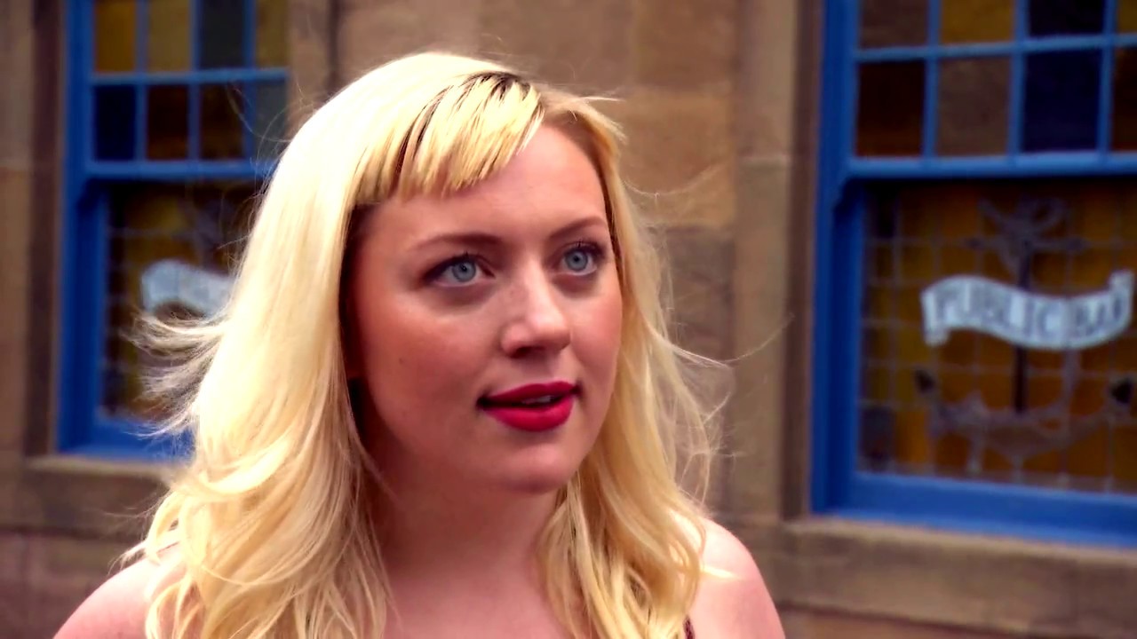 Scarlett Johansson joins River City