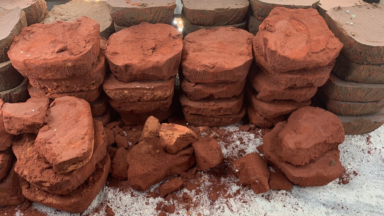 Celebrating 18k : Shades of Brown Soft Powdery Crush Iron oxide Crush Sleepaid Oddlysatisfying